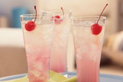 冷飲不宜大量喝